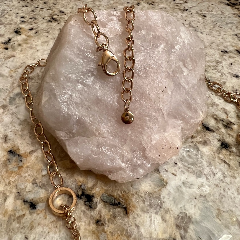 🌟Gold tone long necklace - Picture 8 of 9